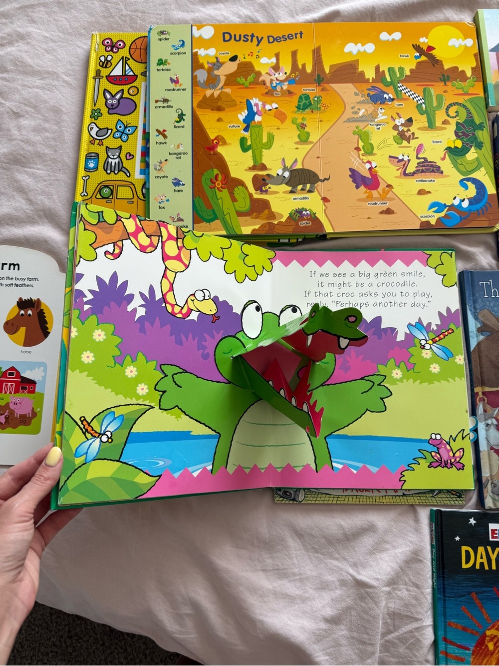 Set Books - Picture 6 of 8